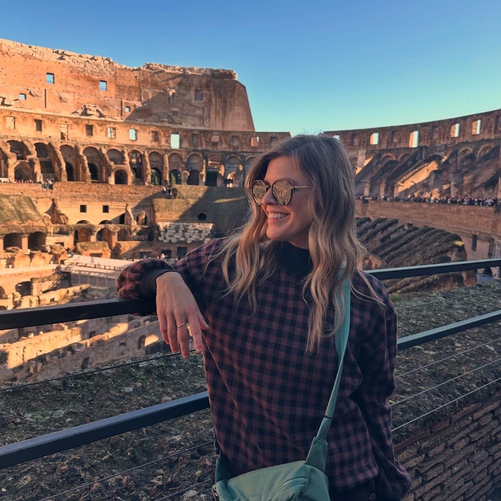 Meet your Posher, Kasey